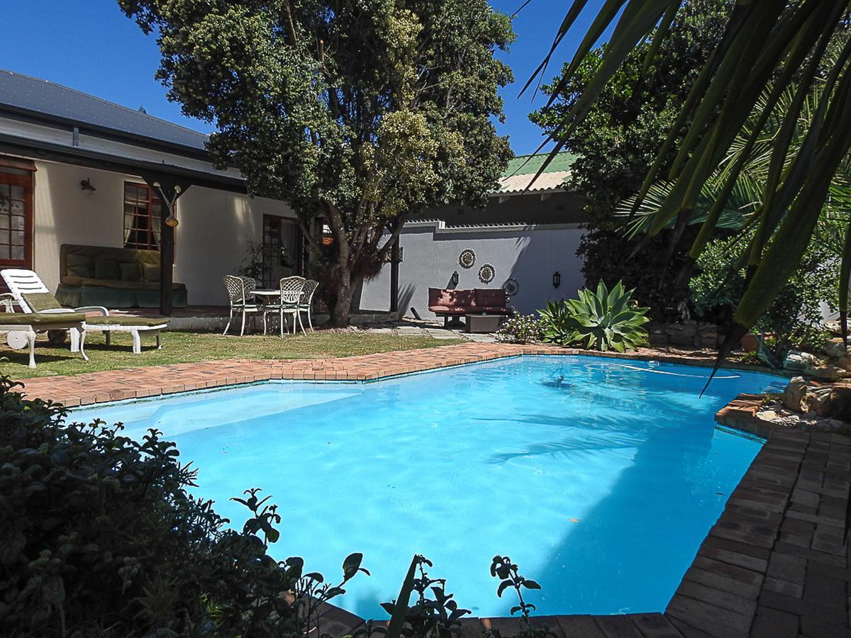 Mosselbay Backpackers Hostel Mossel Bay Exterior foto